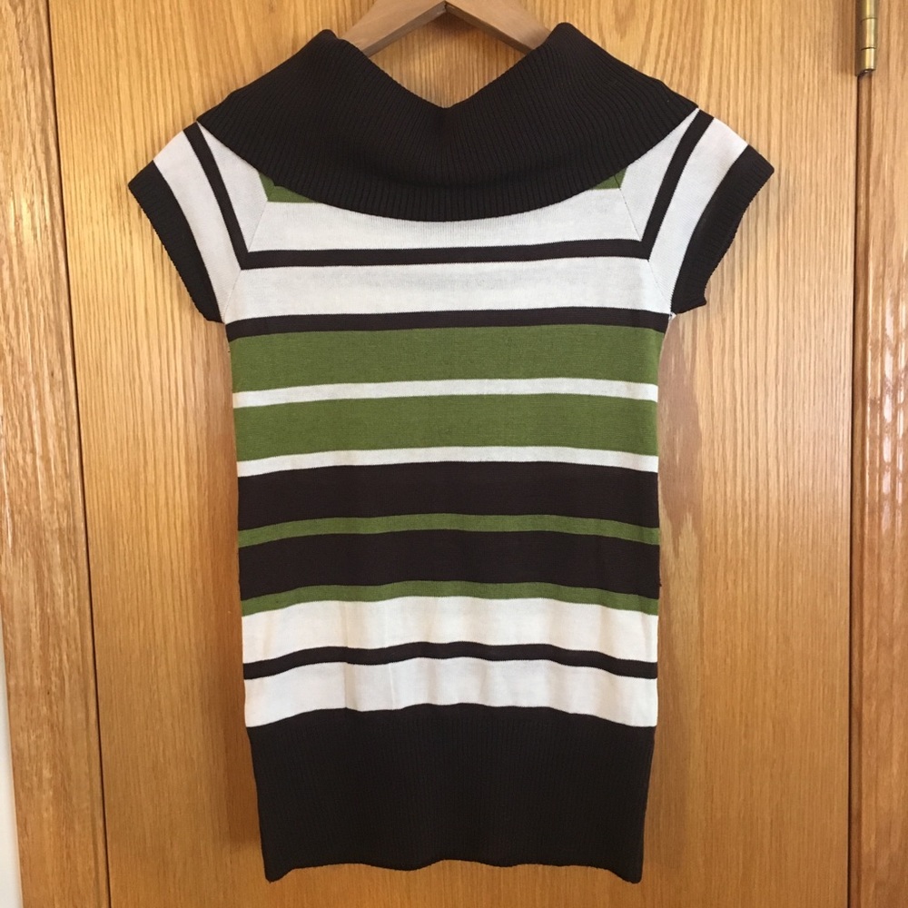 Striped Tee - Picture 3 of 3